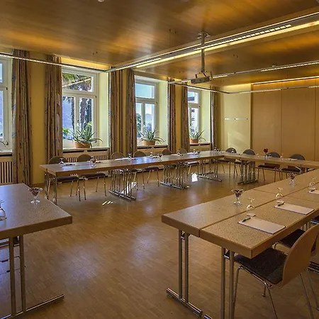 Esplanade Hotel, & 4*