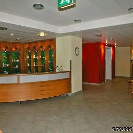Üdülőközpont Esplanade Hotel, & 4*