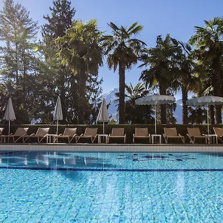 Üdülőközpont Esplanade Hotel, & Minusio